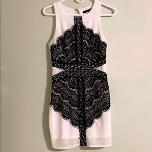 Ark & Co White With Black Lace Fitted Dress